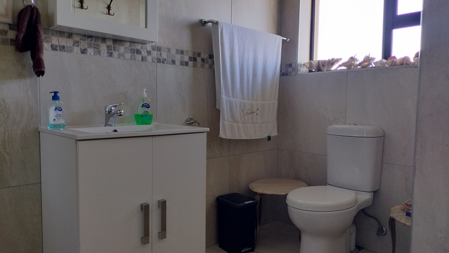 3 Bedroom Property for Sale in Grootbrakhoogte Western Cape